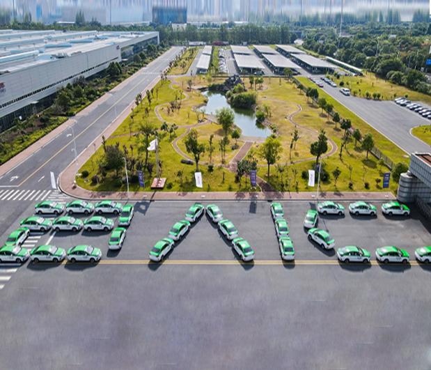 BAIC and Dushanbe, Tajikistan, Usher in a New Era of Green Transportation: Ceremony Marks Successful Delivery of First Batch of 1,000 EU5 Electric Taxis